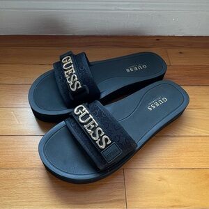 GUESS Women’s 10 Black Slide Sandals
